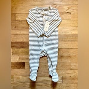 NWT Quincy Mae Striped Sleeper 6-12 Months